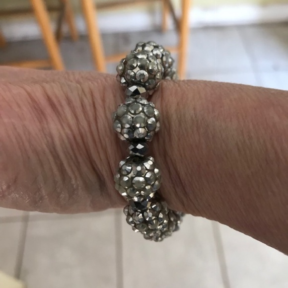 Metallic Silver Color bracelet Retro Disco Trendy - Picture 5 of 8